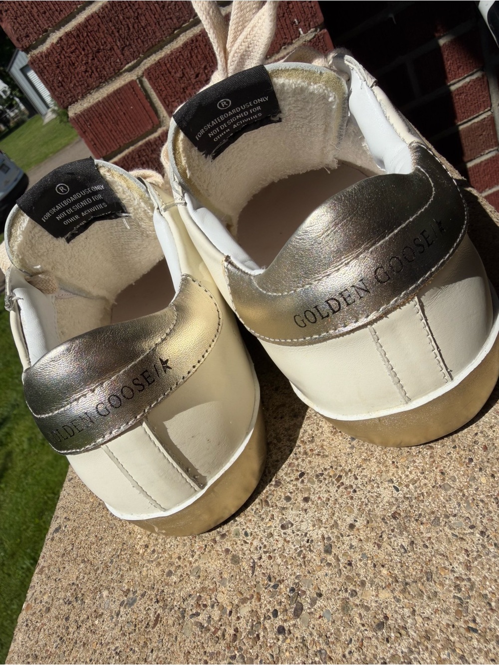 Golden Goose Cream Leather Sneakers with Silver Star Accent - Picture 4 of 10